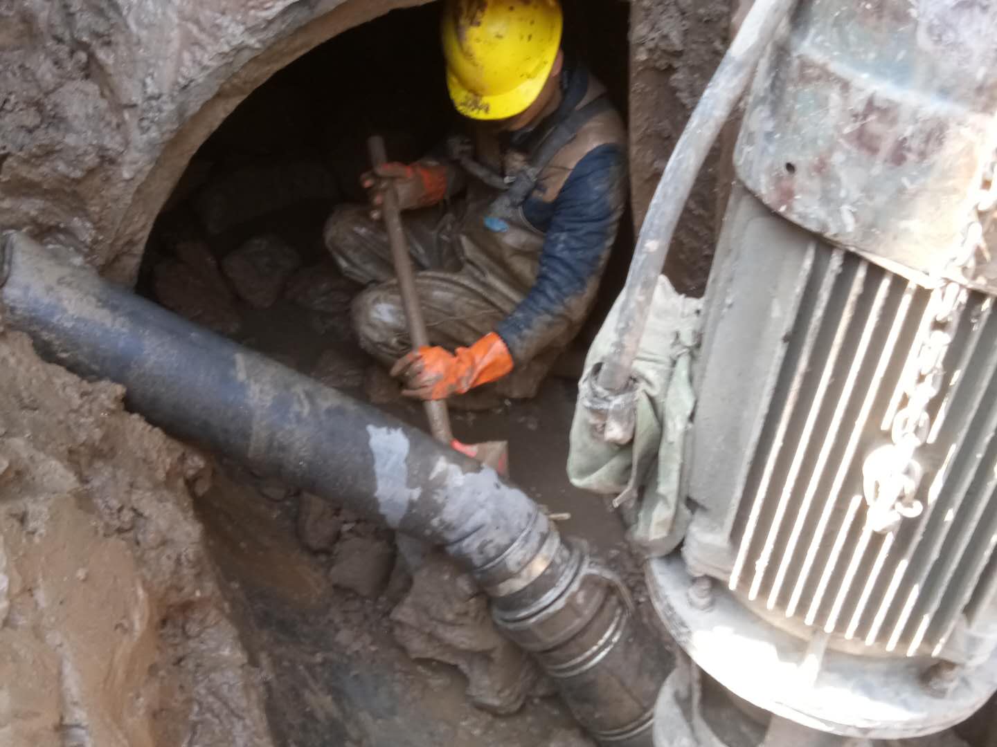 东莞生态园管道清淤